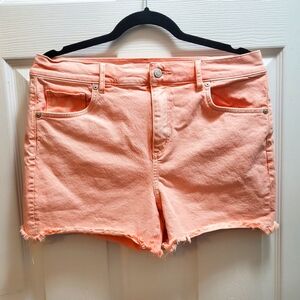 Loft peach denim shorts, size 6/28, inseam 3"